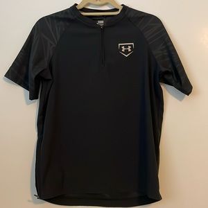 Under Armour zip front & side shirt YLG